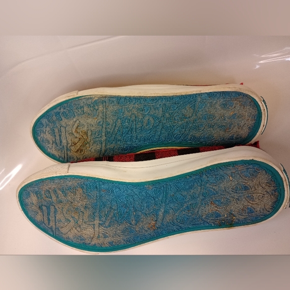Blowfish Malibu Women's Size 9 Slip On Sneakers Plaid Black & Red Lacel… - Picture 10 of 10